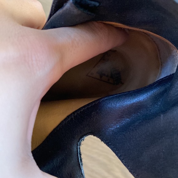 Fluevog Black Leather Booties “Rosy” - Picture 5 of 6